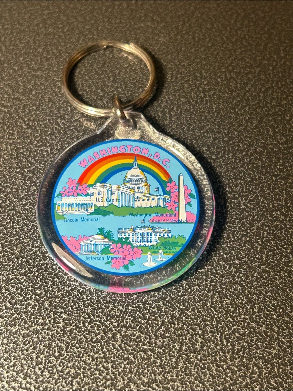 Washington D.C. Rainbow Souvenir Keychain, Travel, Souvenirs, Memorabilia